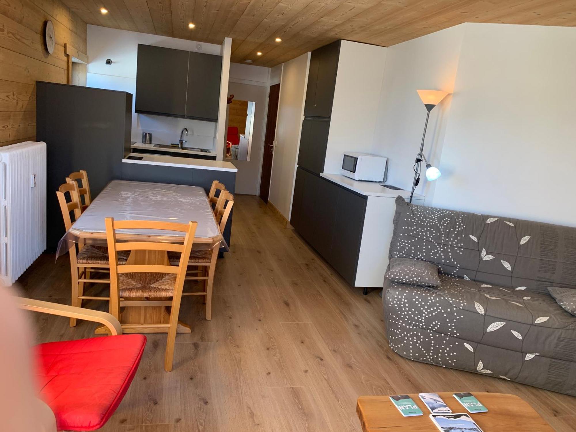 Aravis 1500, No 4, 3 Pieces, Vue Montagne
